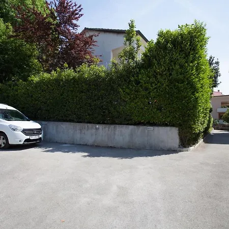 Apartament Soba I Tus Njivice